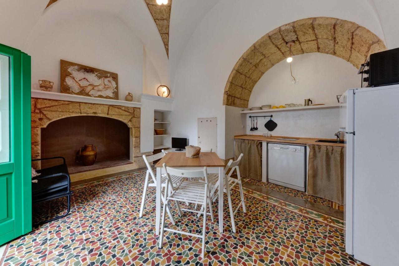 Dimora Clessidra Villa Patu Exterior photo